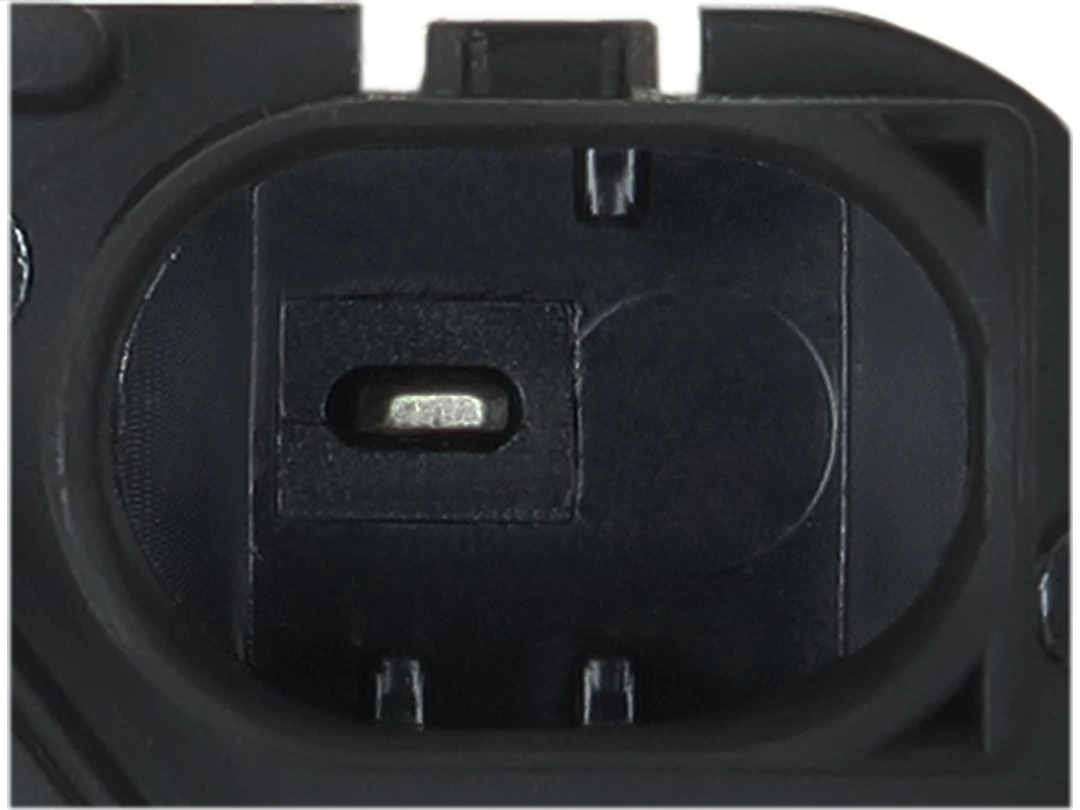 Regulator alternatora (przekaźnik ładowania) do Volvo XC90 II 256