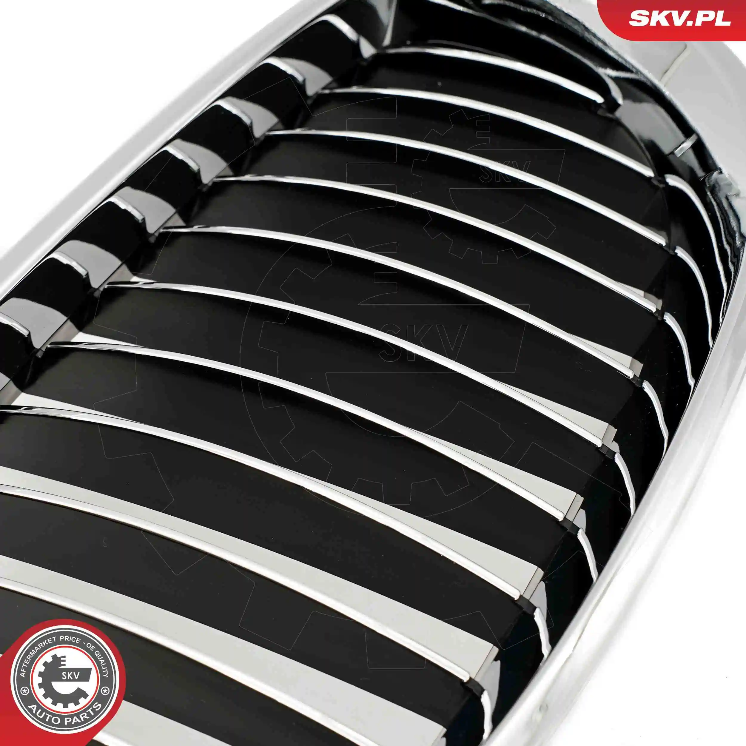 Atrapa chłodnicy lewa 66SKV168 SKV