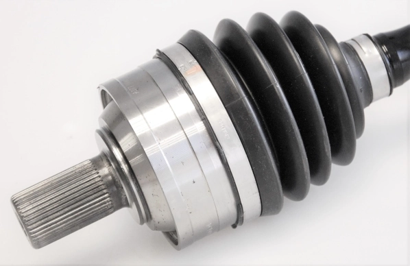 Półoś napędowa przednia Volvo XC60 2 246