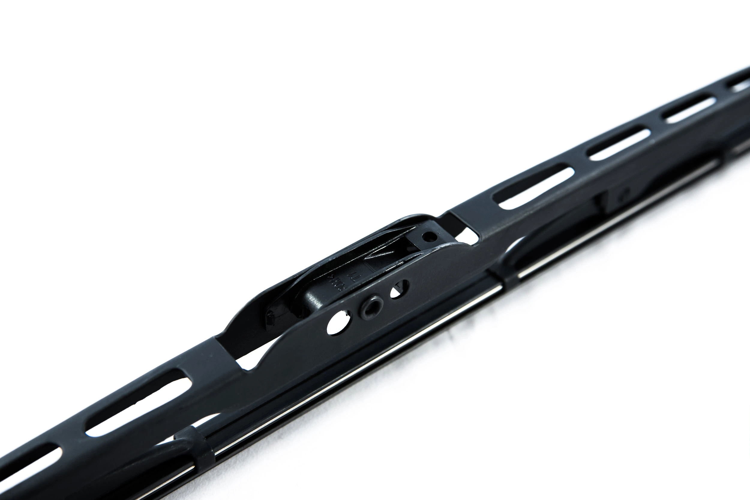 Pióro wycieraczki szyby przedniej kierowcy Mitsubishi 8250A418 cena, od 6,77 USD