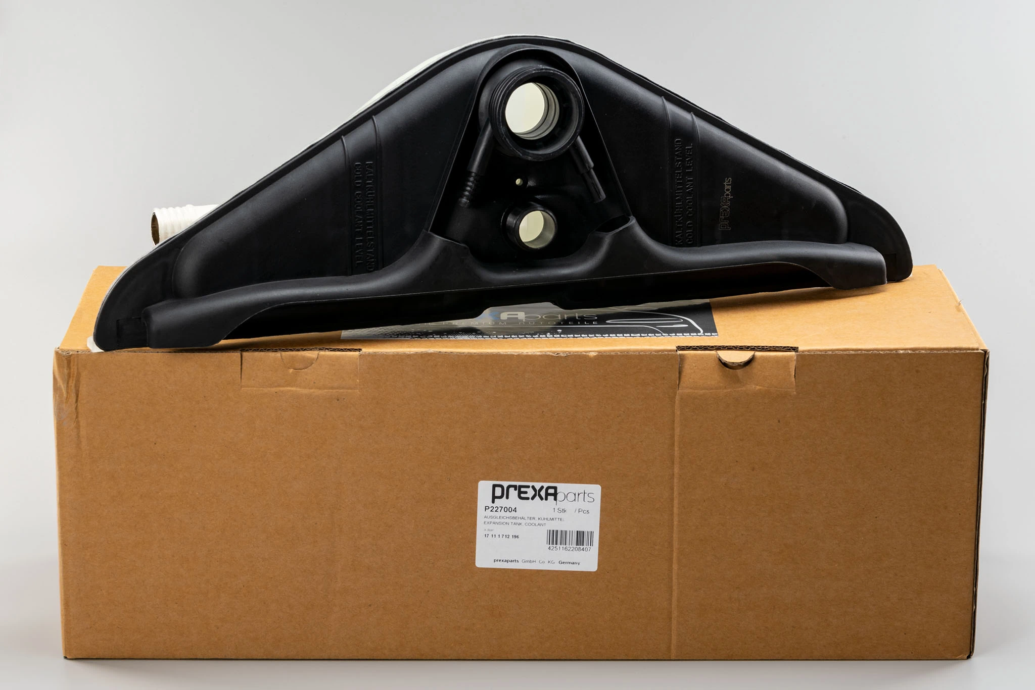 Zbiorniczek wyrównawczy układu chłodzenia BMW 7 E32