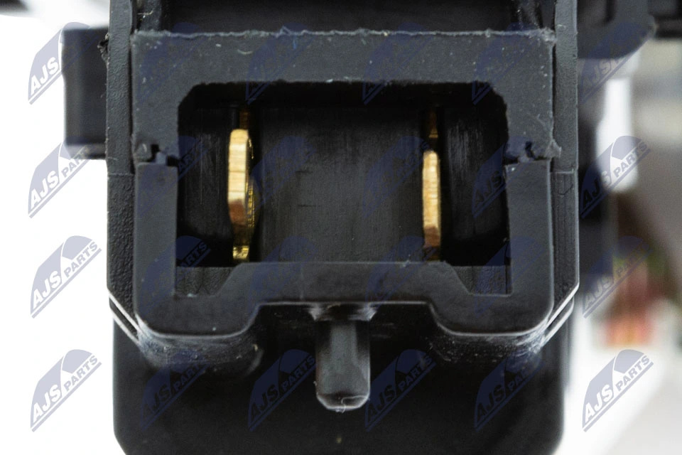  Zamek drzwi przednich lewych Dacia Sandero 1