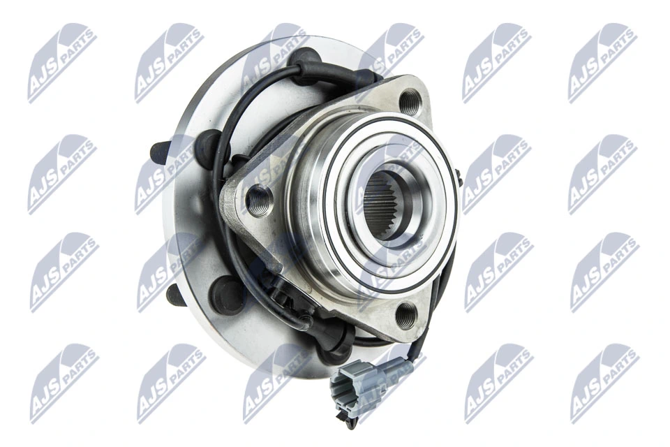 Piasta przednia do Nissan Armada  TA60