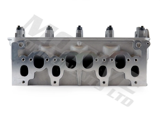 Głowica cylindrów Audi 80 8C2