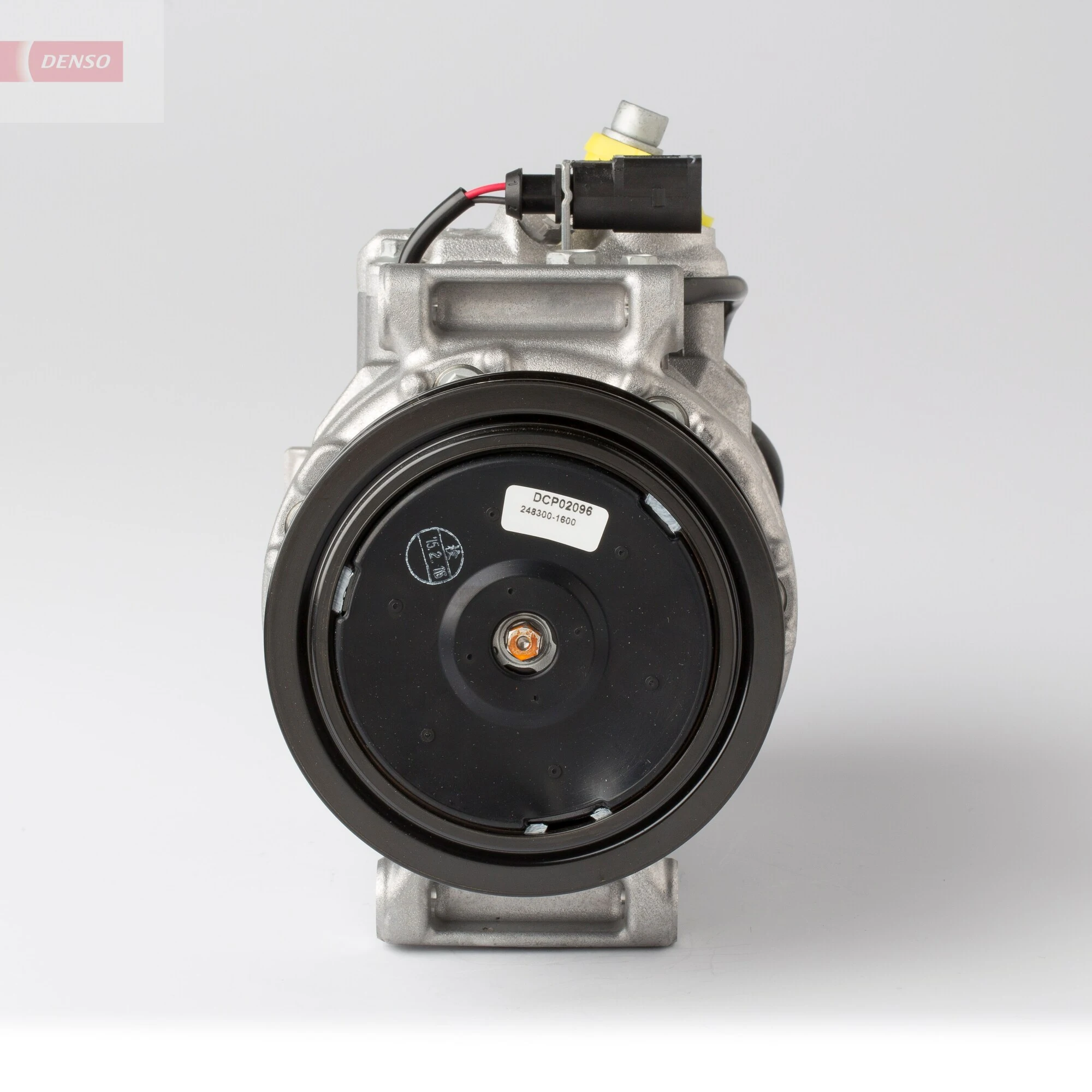 Sprężarka klimatyzacji Denso DCP02096 cena, od 277,52 USD