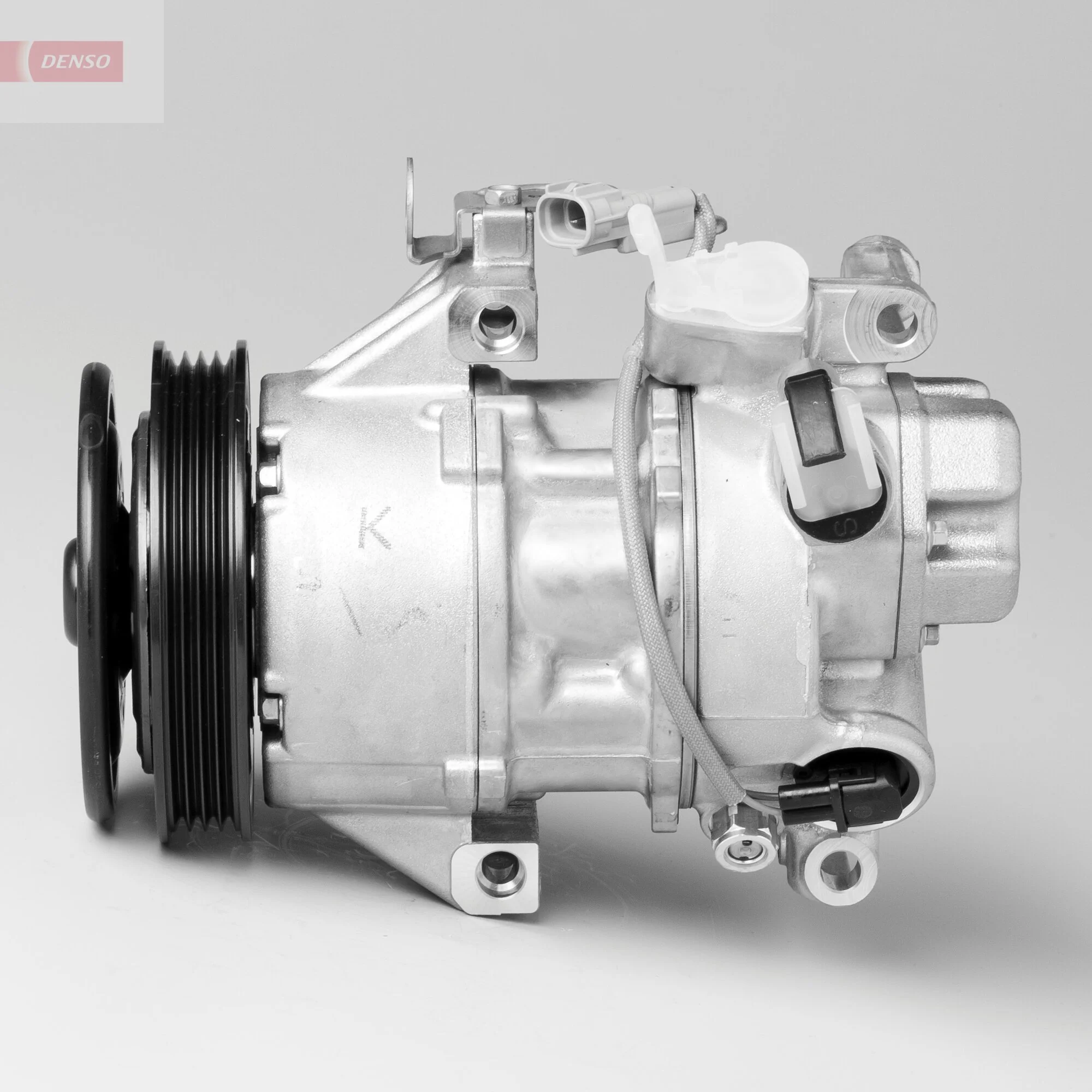 Do koszyka 883102B721 Toyota Sprężarka klimatyzacji