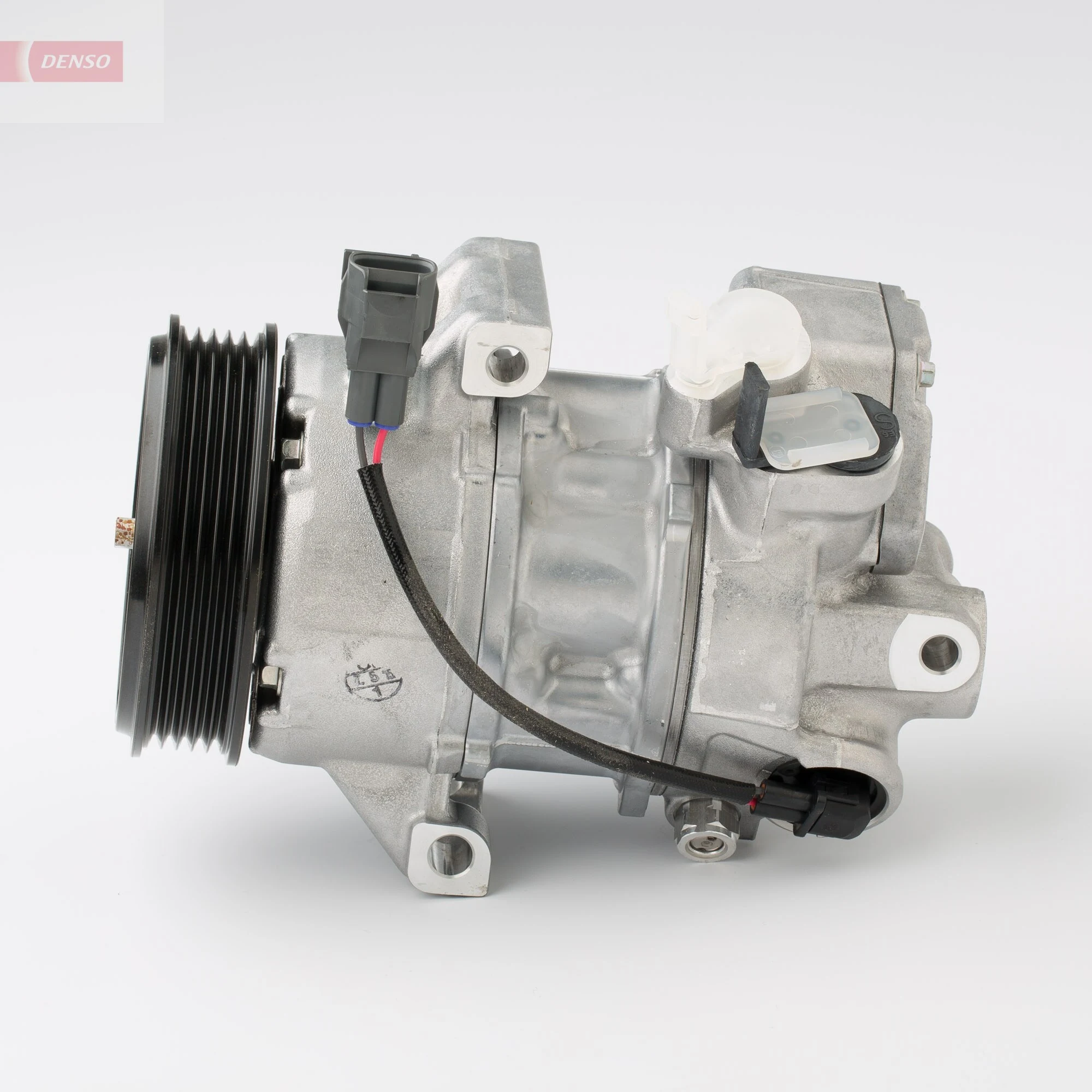 Do koszyka DCP17054 Denso Sprężarka klimatyzacji