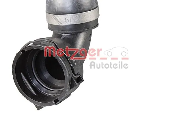 Przewód (króciec) chłodnicy górny Volvo XC60 II SUV (246) (2017 - 2026) cena, od 38,33 USD