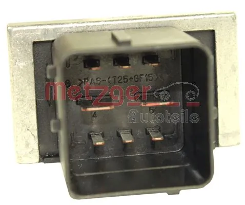 Przekaźnik świec żarowych Citroen C4 II hatchback (B7) (2010 - 2026) cena, od 37,64 USD