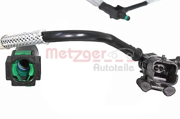 Rurka paliwa, zwrotna od wtryskiwaczy do Land Rover Discovery III LR3