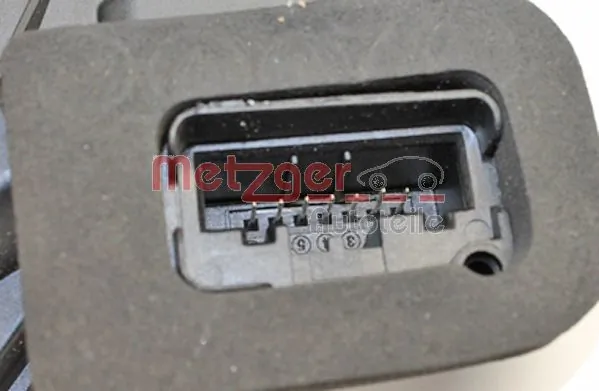 Zamek drzwi przednich lewych Volkswagen Golf VI