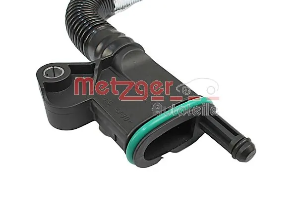 Króciec wentylacji kadłuba (separatora oleju) Volkswagen Passat CC B7