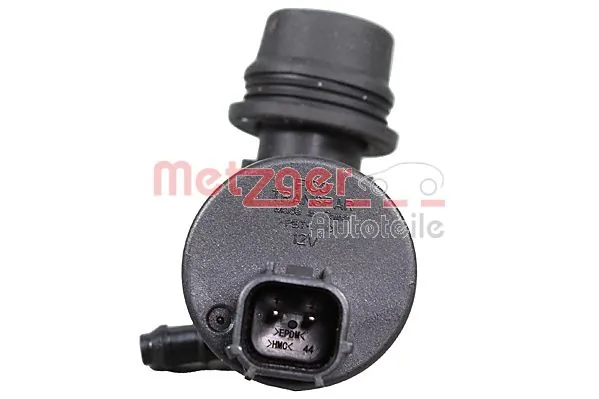 Do koszyka Pompka spryskiwacza szyby przedniej Ford Focus III CB8