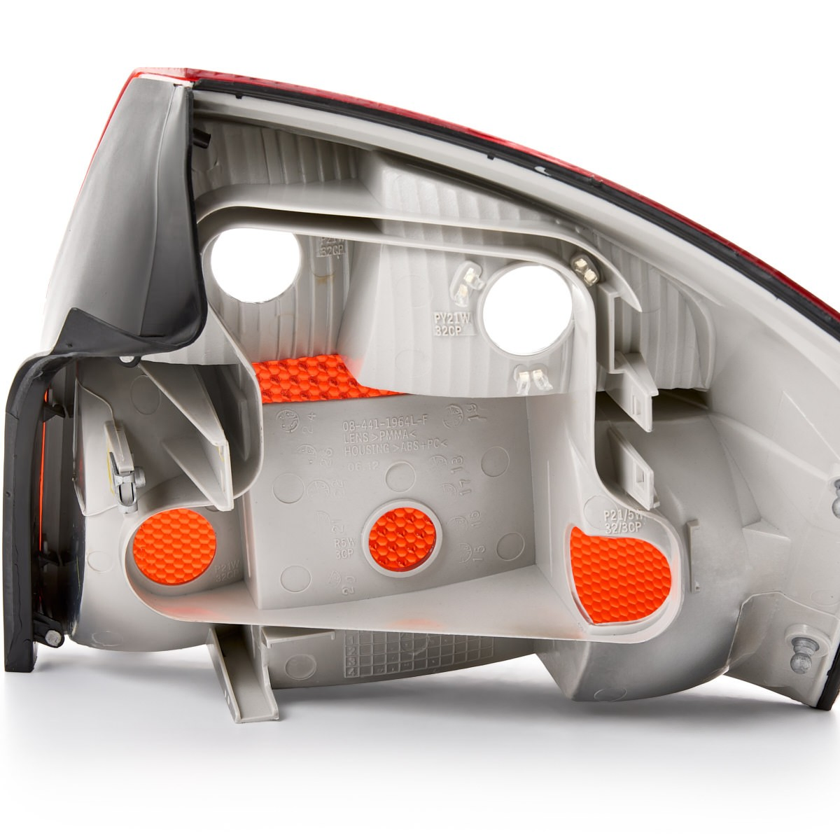 Lampa zespolona tylna lewa Audi A4 B6 sedana (8E2) (2000 - 2005) cena, od 94,94 USD