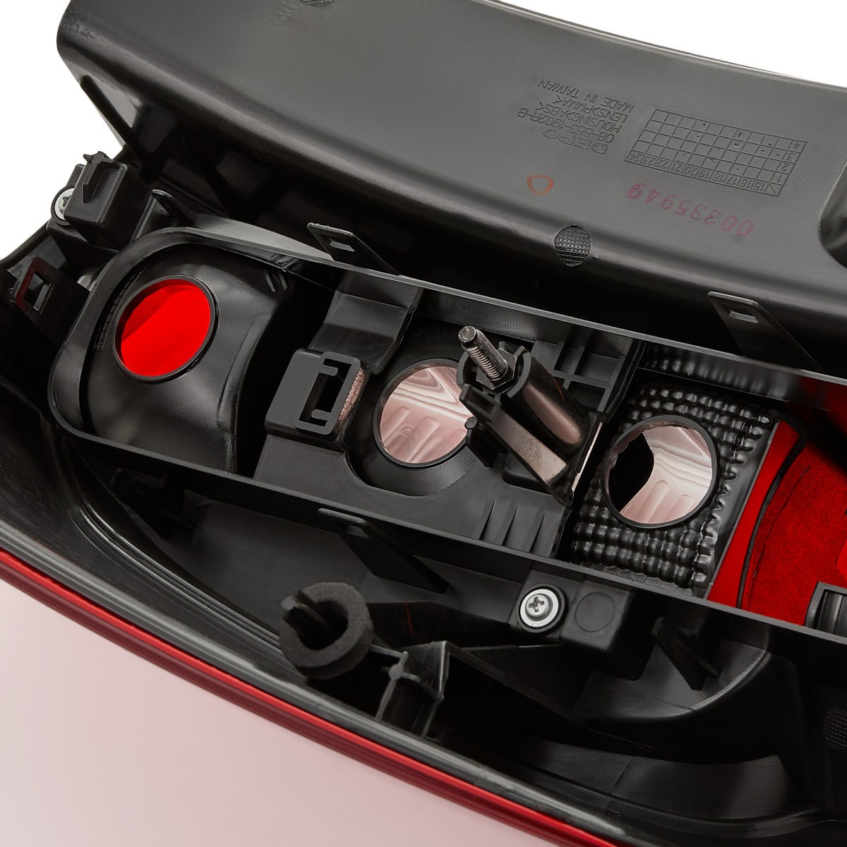  Lampa zespolona tylna prawa Renault LOGAN 