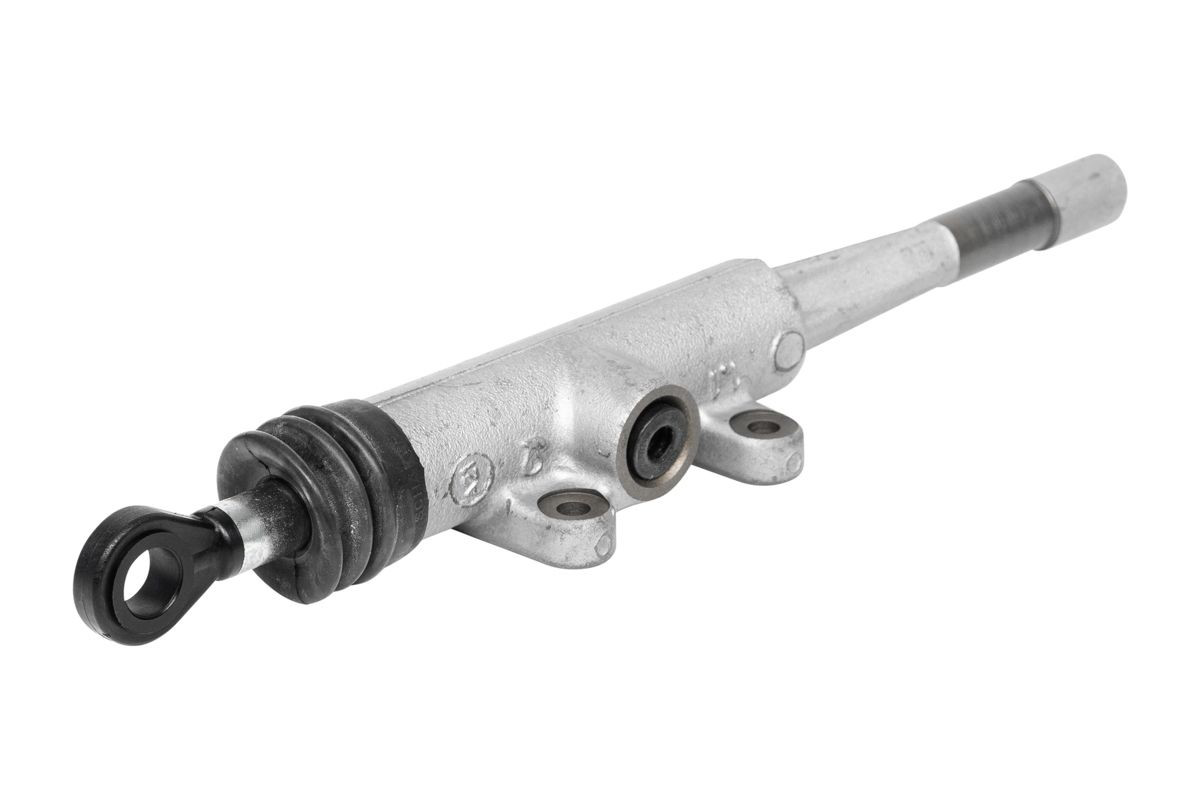 Cylinder sprzęgła główny BMW 5 sedana (E34) (1987 - 1995) cena, od 42,90 USD