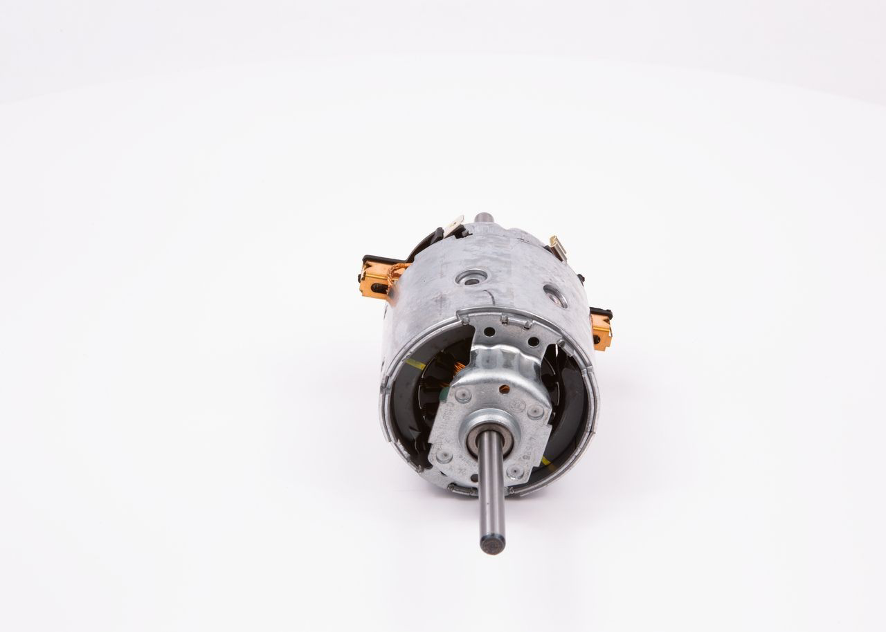 Silniczek wentylatora nagrzewnicy (ogrzewacza wnętrza) Bosch 0130111130 cena, od 47,20 USD