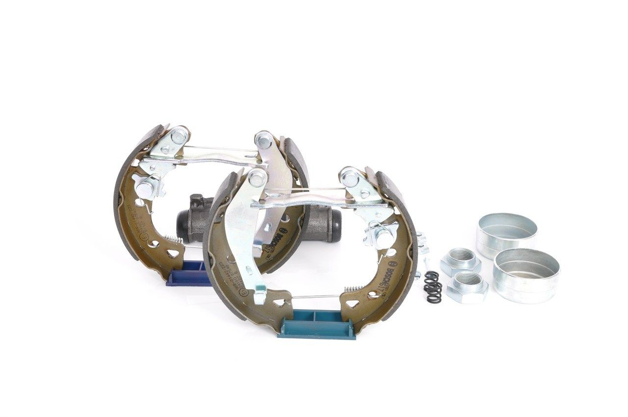 Klocki hamulcowe tylne bębnowe, kompletne z cylindrami, zestaw 0204114027 Bosch