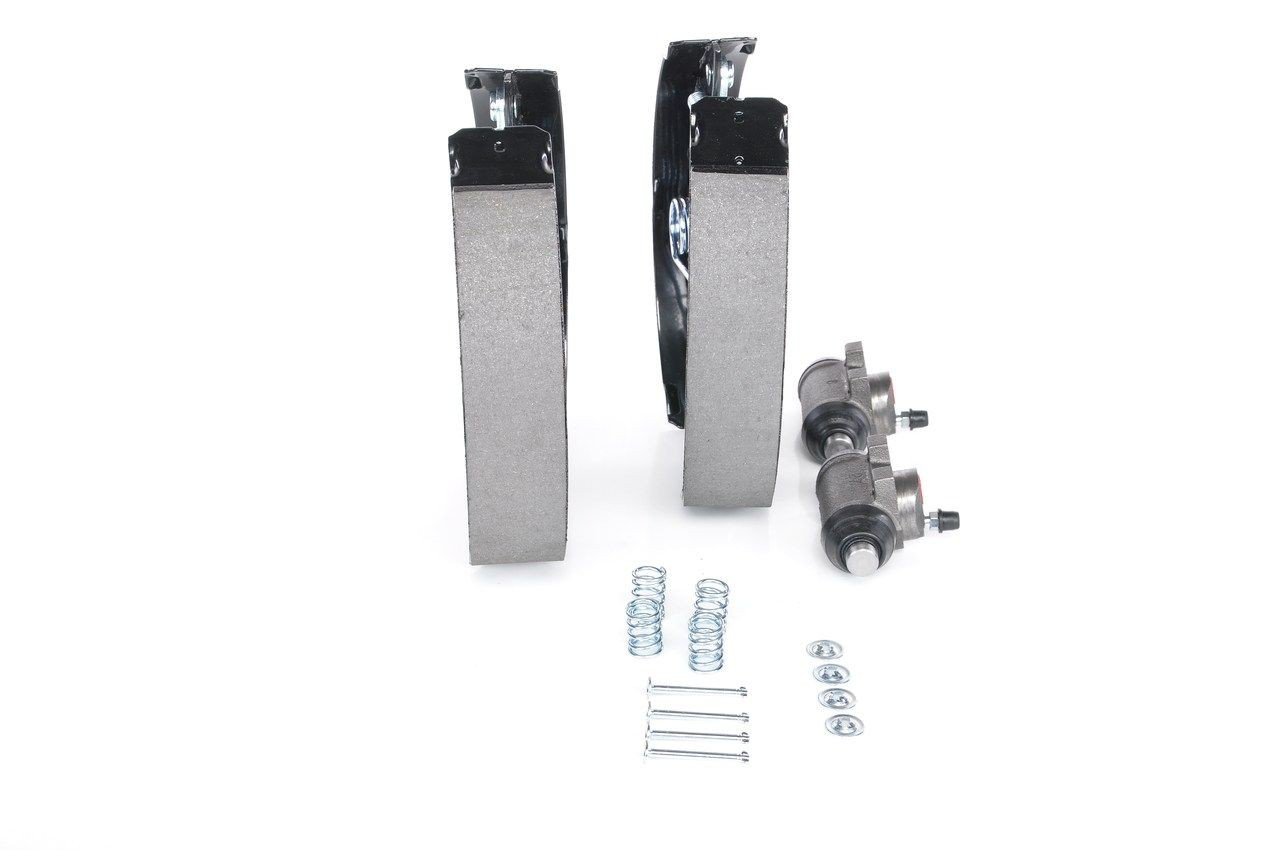 Do koszyka 0204114556 Bosch Klocki hamulcowe tylne bębnowe, kompletne z cylindrami, zestaw
