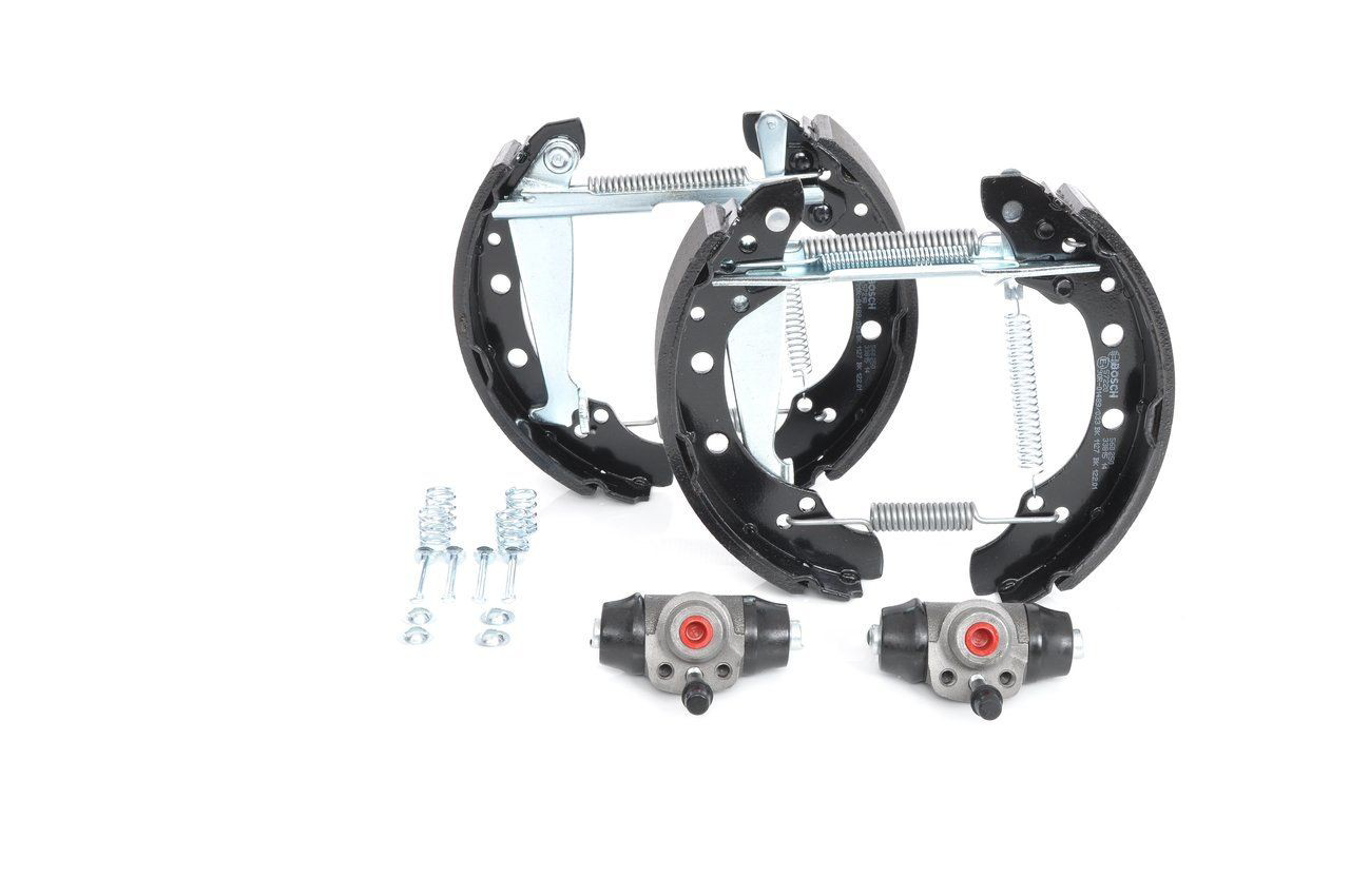 Klocki hamulcowe tylne bębnowe, kompletne z cylindrami, zestaw 0204114579 Bosch
