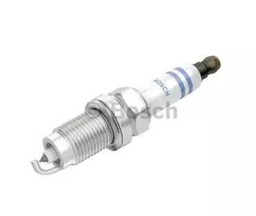 Świeca zapłonowa Bosch 0242235775 cena, od 13,36 USD