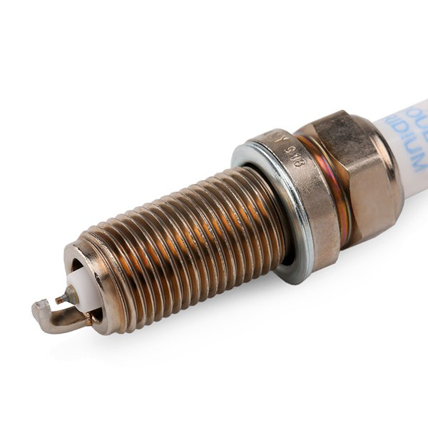 Świeca zapłonowa Bosch 0242236593 cena, od 15,72 USD