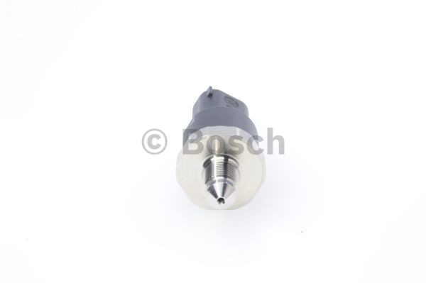 Czujnik ciśnienia płynu hamulcowego Bosch 0265005303 cena, od 227,14 USD
