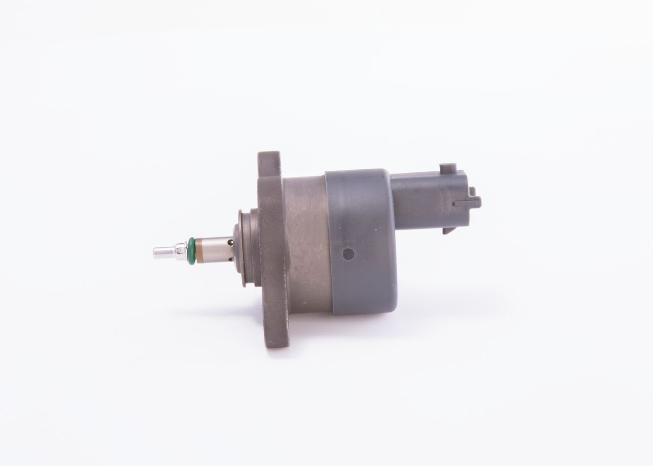 Regulator ciśnienia paliwa w listwie paliwowej Bosch 0281002718 cena, od 122,11 USD