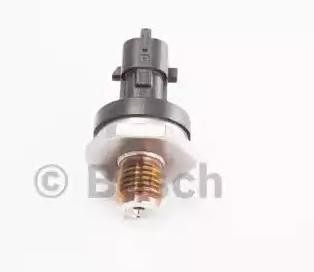 Czujnik ciśnienia paliwa 0281002909 Bosch