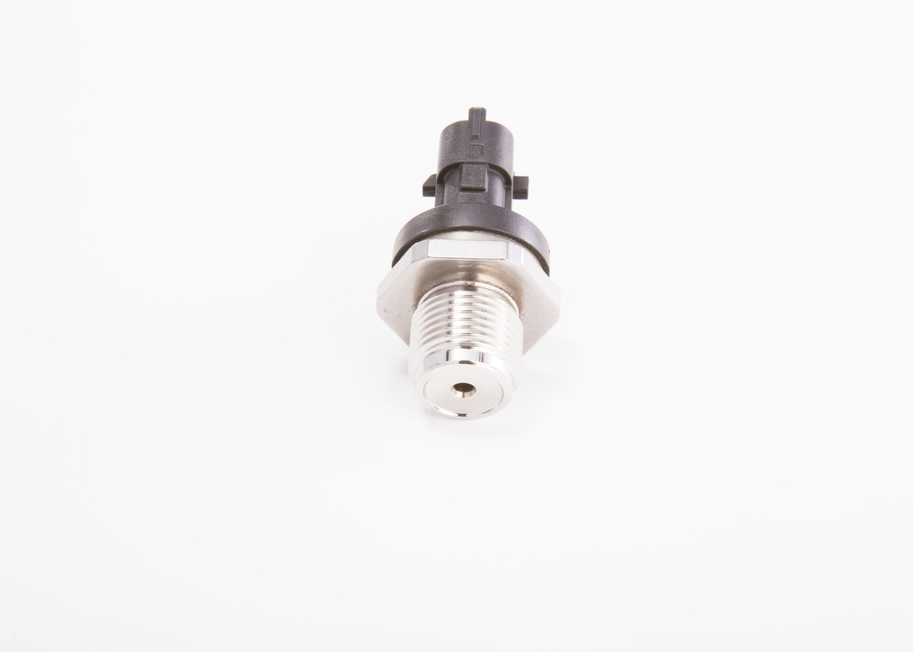 Regulator ciśnienia paliwa w listwie paliwowej Opel Combo B awangarda (2001 - 2011) cena, od 48,84 USD