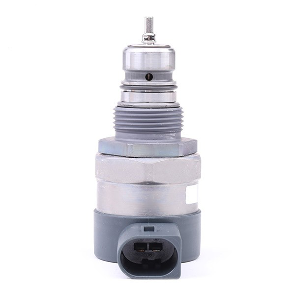 Regulator ciśnienia paliwa w listwie paliwowej Bosch 0281002991 cena, od 225,64 USD