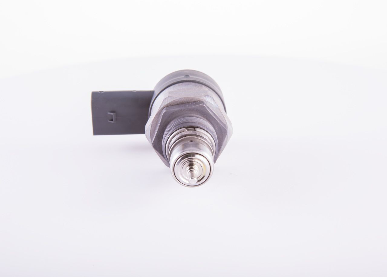 0281006246 Bosch Zawór regulacji ciśnienia (zawór redukcyjny pompy wtryskowej) System Common-Rail