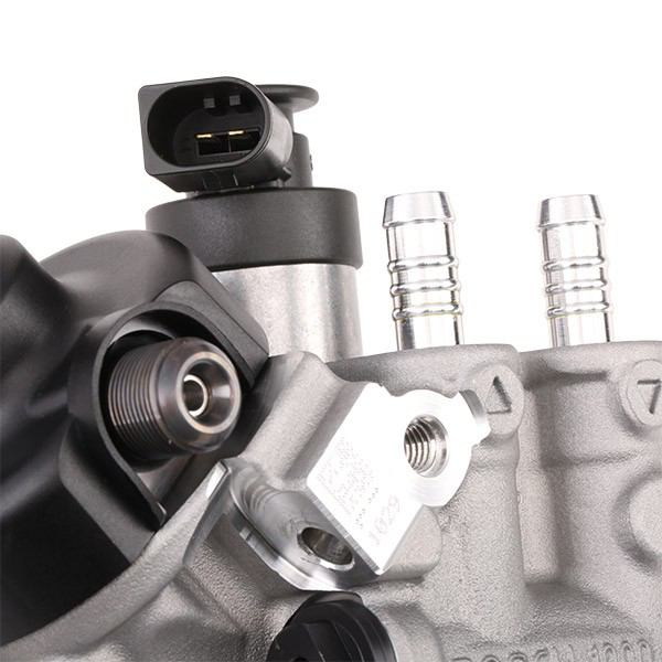 Pompa wtryskowa wysokiego ciśnienia Bosch 445010541 cena, od 525,63 USD