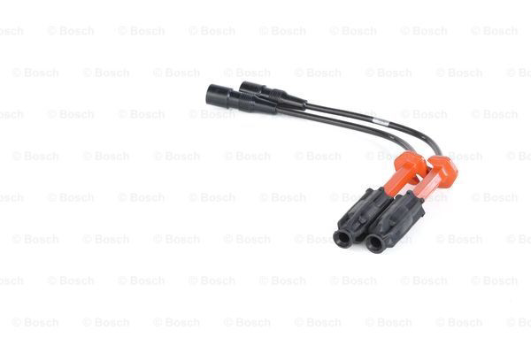 Zestaw przewodów wysokiego napięcia 0986356311 Bosch