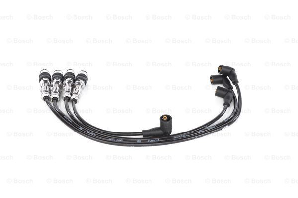 Zestaw przewodów wysokiego napięcia Bosch 0986356331