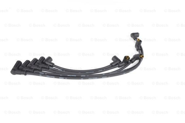 0986356718 Bosch Zestaw przewodów wysokiego napięcia
