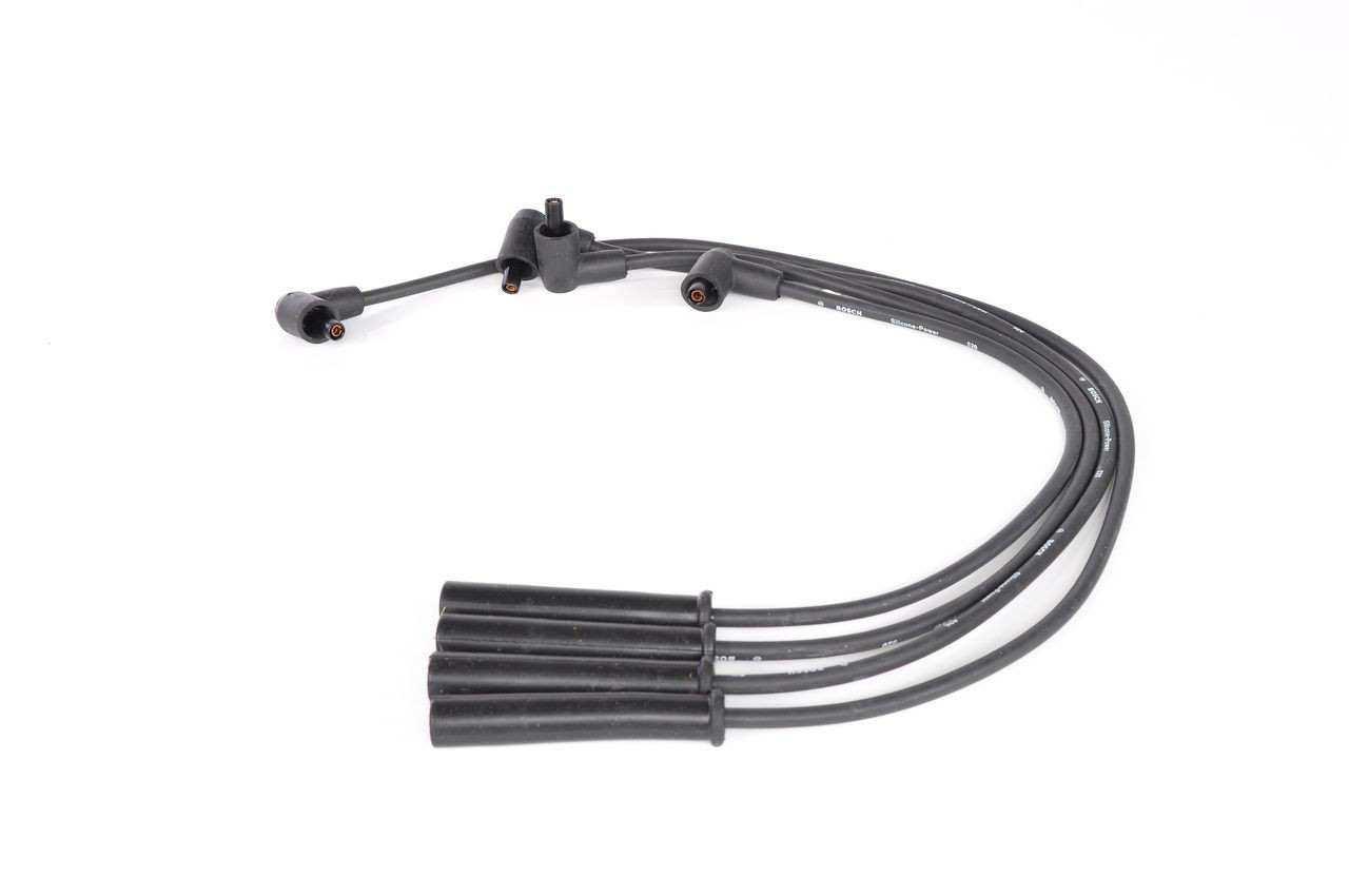 Zestaw przewodów wysokiego napięcia Bosch 0986356727