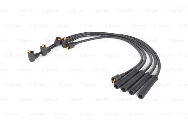 Zestaw przewodów wysokiego napięcia Bosch 0986356774