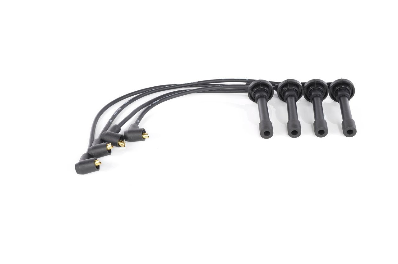 Zestaw przewodów wysokiego napięcia Bosch 0986356821 cena, od 43,84 USD