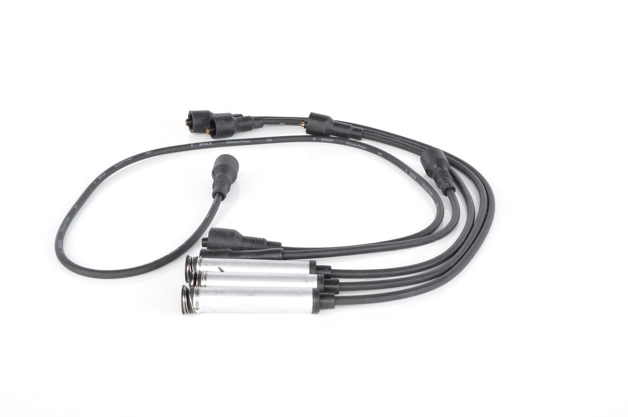 Zestaw przewodów wysokiego napięcia Bosch 0986356850 cena, od 33,89 USD