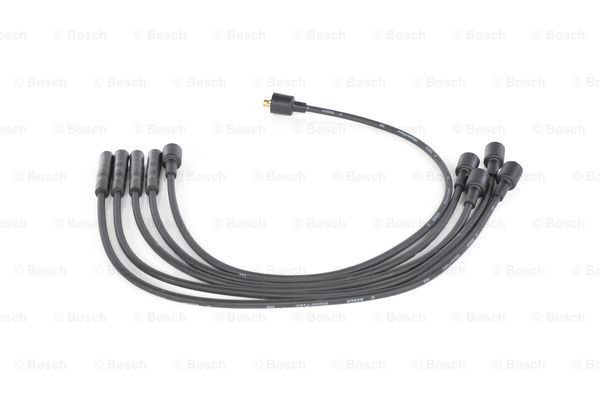 Zestaw przewodów wysokiego napięcia Bosch 0986356862 cena, od 31,05 USD