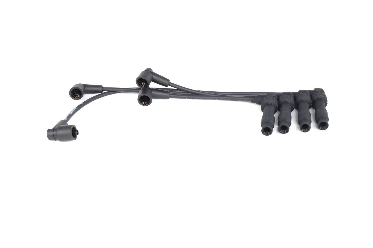 Zestaw przewodów wysokiego napięcia Bosch 0986356986 cena, od 18,69 USD