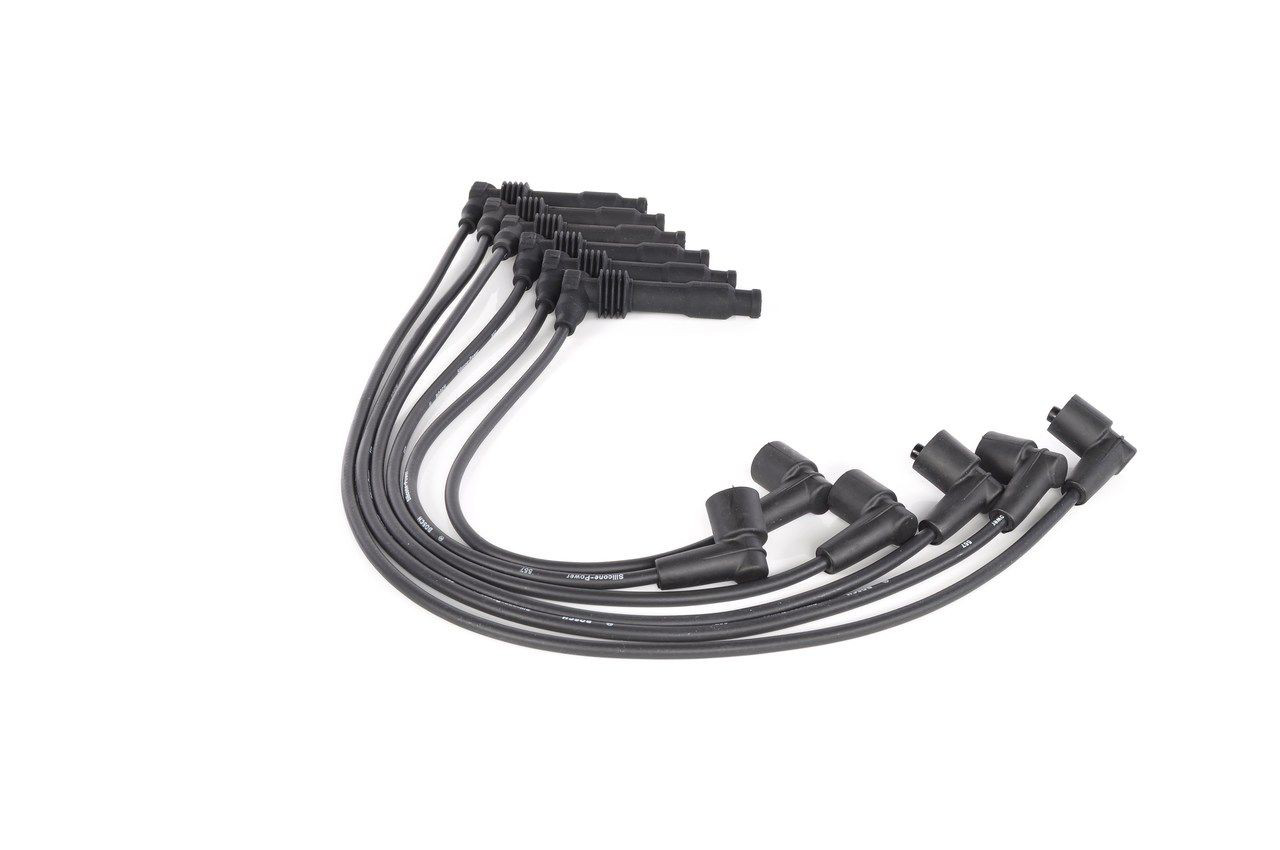 Zestaw przewodów wysokiego napięcia Bosch 0986357162 cena, od 56,18 USD