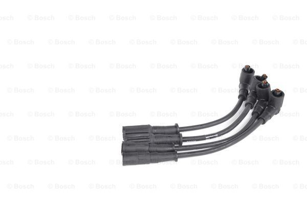 Zestaw przewodów wysokiego napięcia 0986357286 Bosch