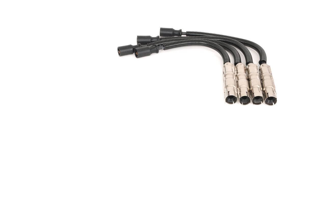 Zestaw przewodów wysokiego napięcia Bosch 0986357808 cena, od 61,32 USD