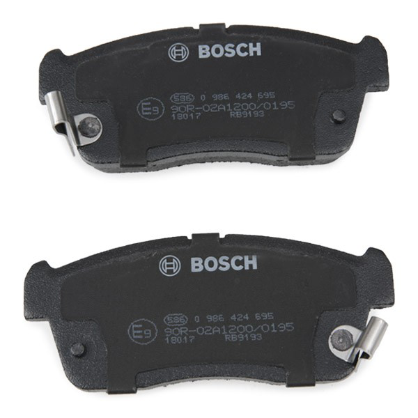 Do koszyka 0986424695 Bosch Klocki hamulcowe przednie tarczowe