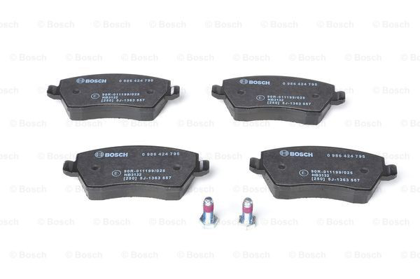 0986424795 Bosch Klocki hamulcowe przednie tarczowe