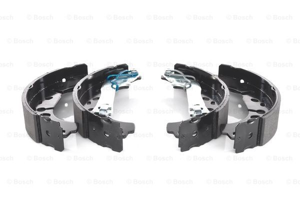 Klocki hamulcowe tylne bębnowe Bosch 0986487703 cena, od 30,60 USD