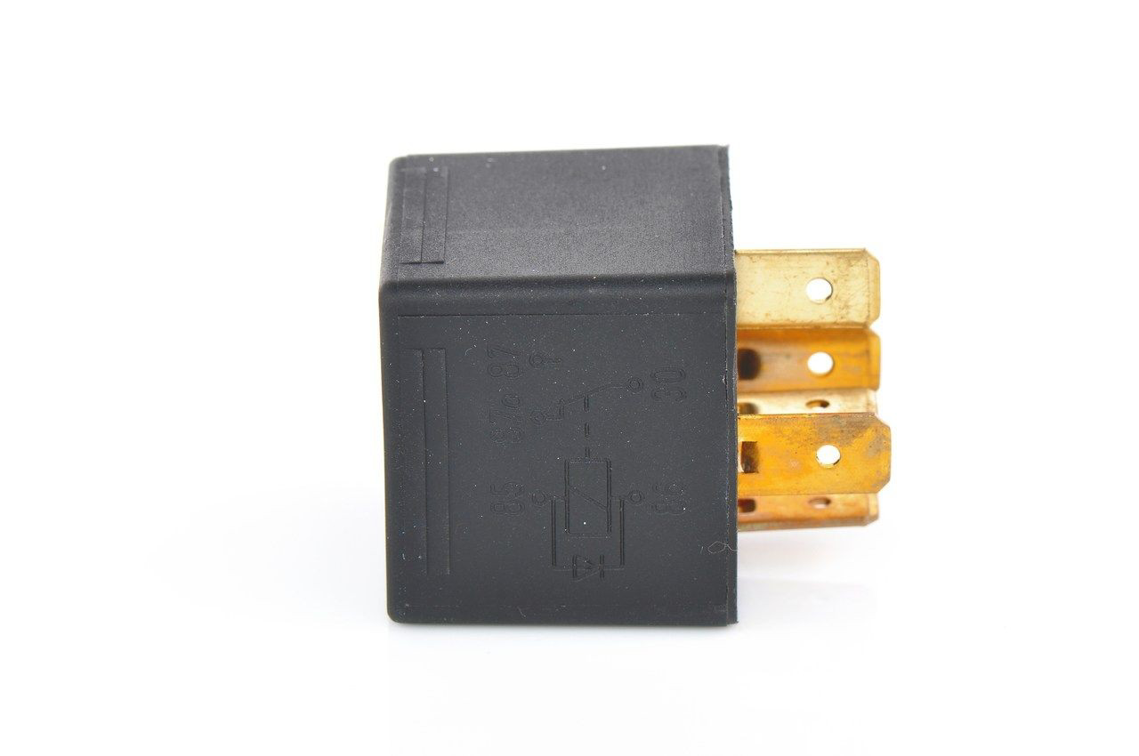  Bosch 0986AH0135