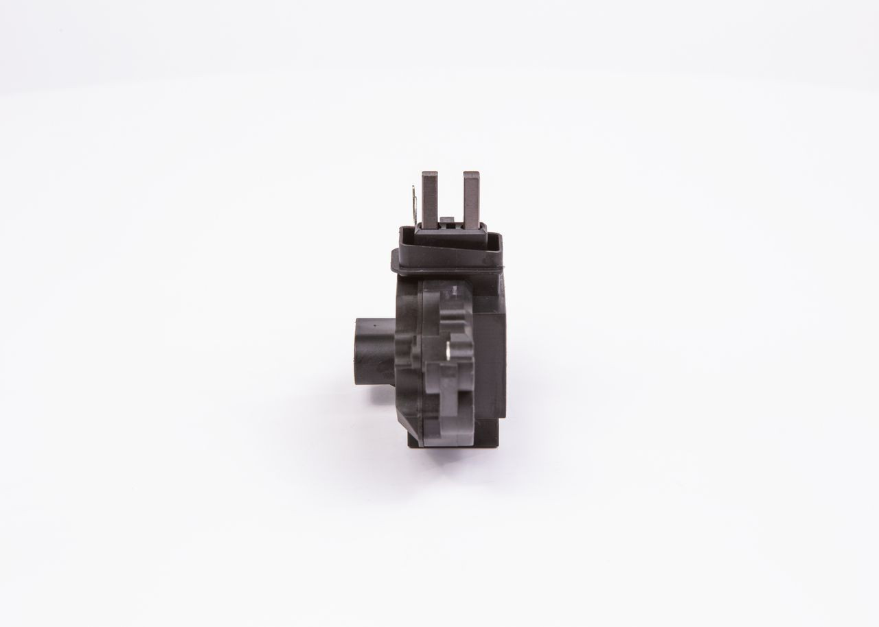1986AE0131 Bosch Regulator alternatora (przekaźnik ładowania)